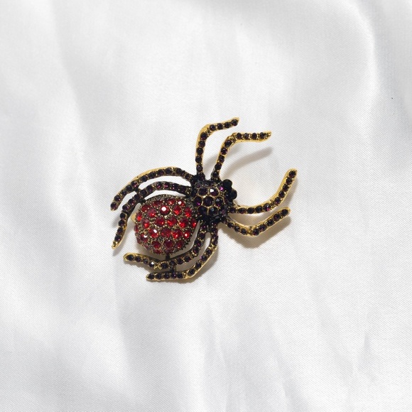 ✨Betsey Johnson Maven Rhinestone Spider Brooch - Picture 5 of 7